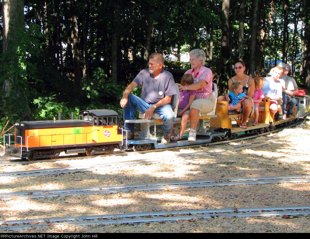 100827030 Pioneer Power Railroad http://www.pioneerpowershow.com/miniature.html