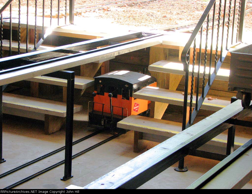 100827087 Pioneer Power Railroad http://www.pioneerpowershow.com/miniature.html