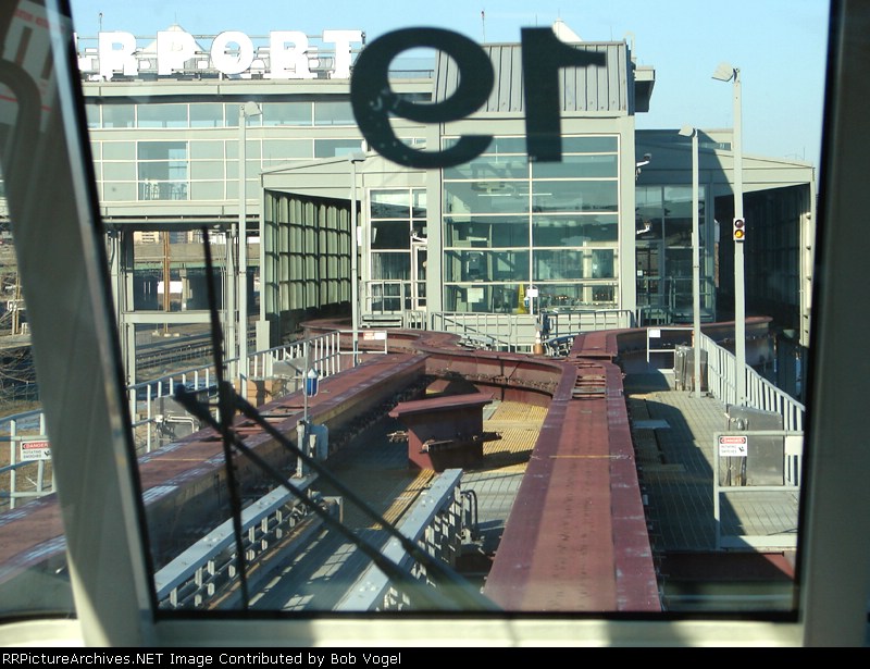 EWR AirTrain terminal