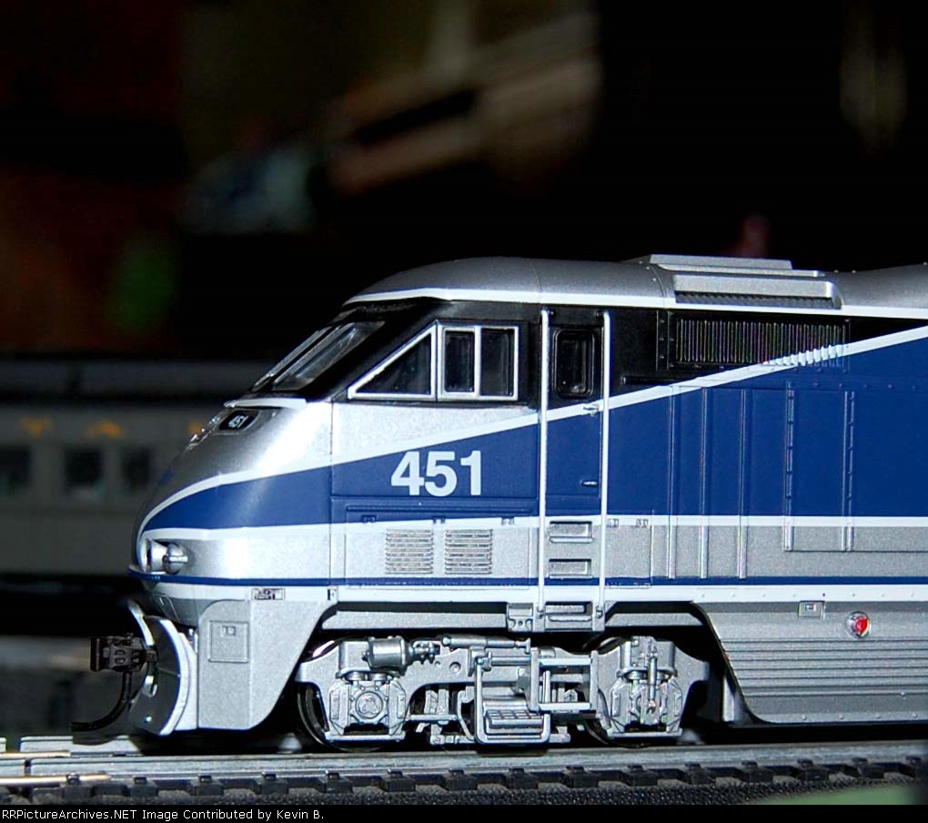My HO Amtrak West F59PHI