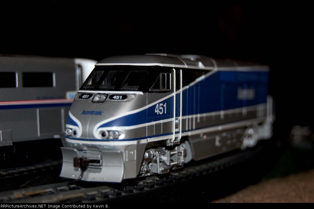 Amtrak West F59PHI #451