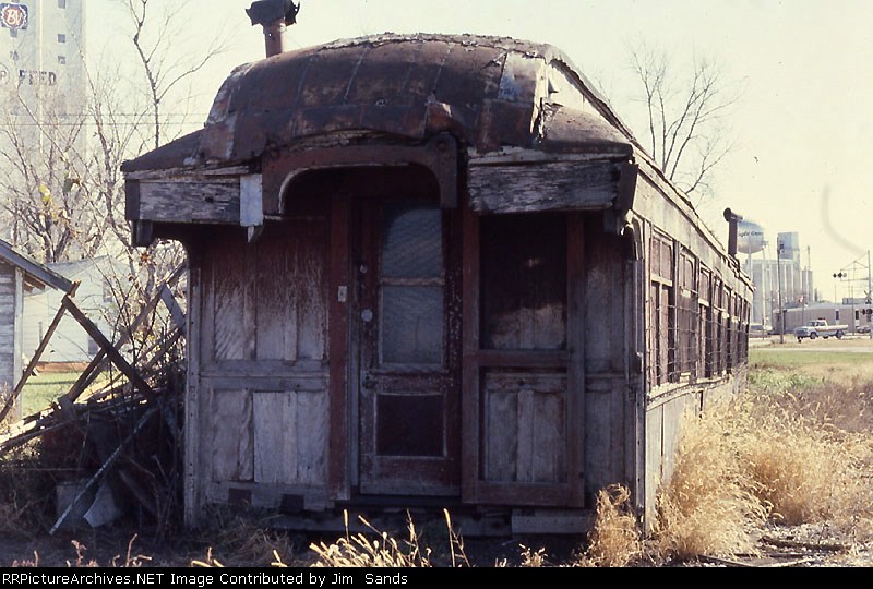 Old Coach Body on C&NW 