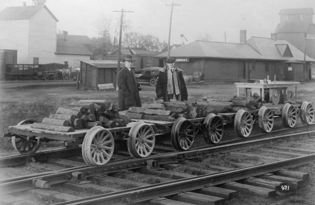 Motor car with Three push cars 