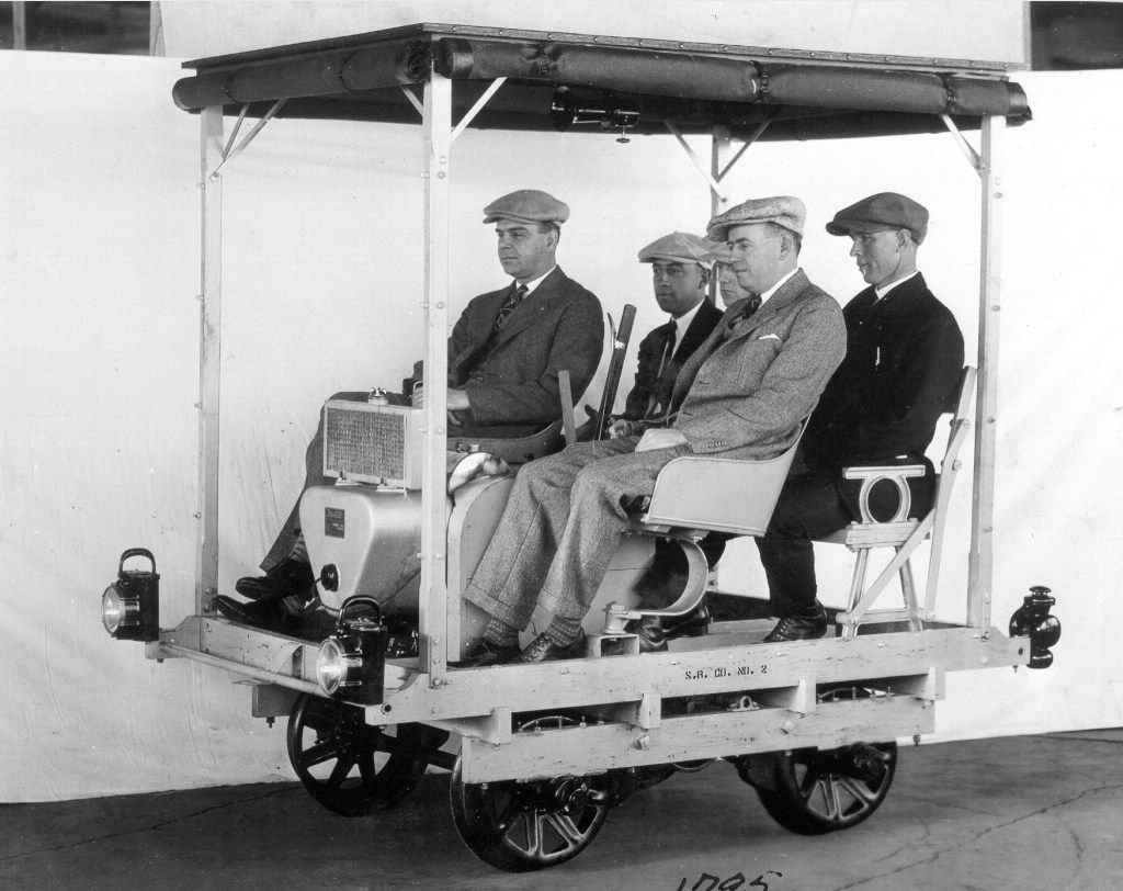 Four man motor car 