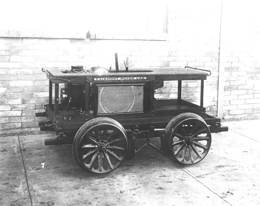 Early Model  Motor Car 
