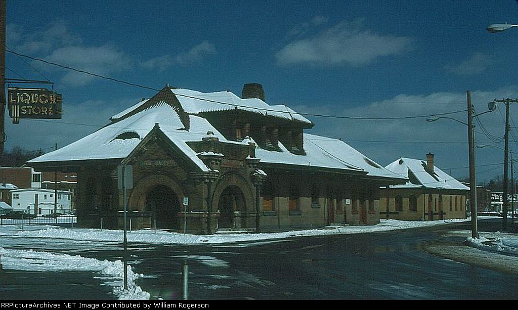 Former Erie Railroad Station and Freight Depot