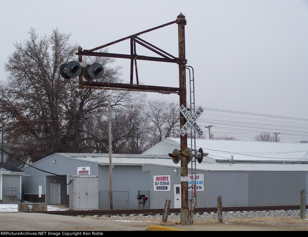 old B&O grade crossing signal