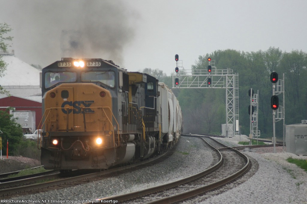 NB CSX 8735 puff'in out the smoke at Princeton, In..