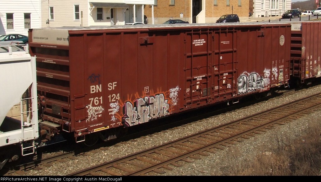 BNSF 761124