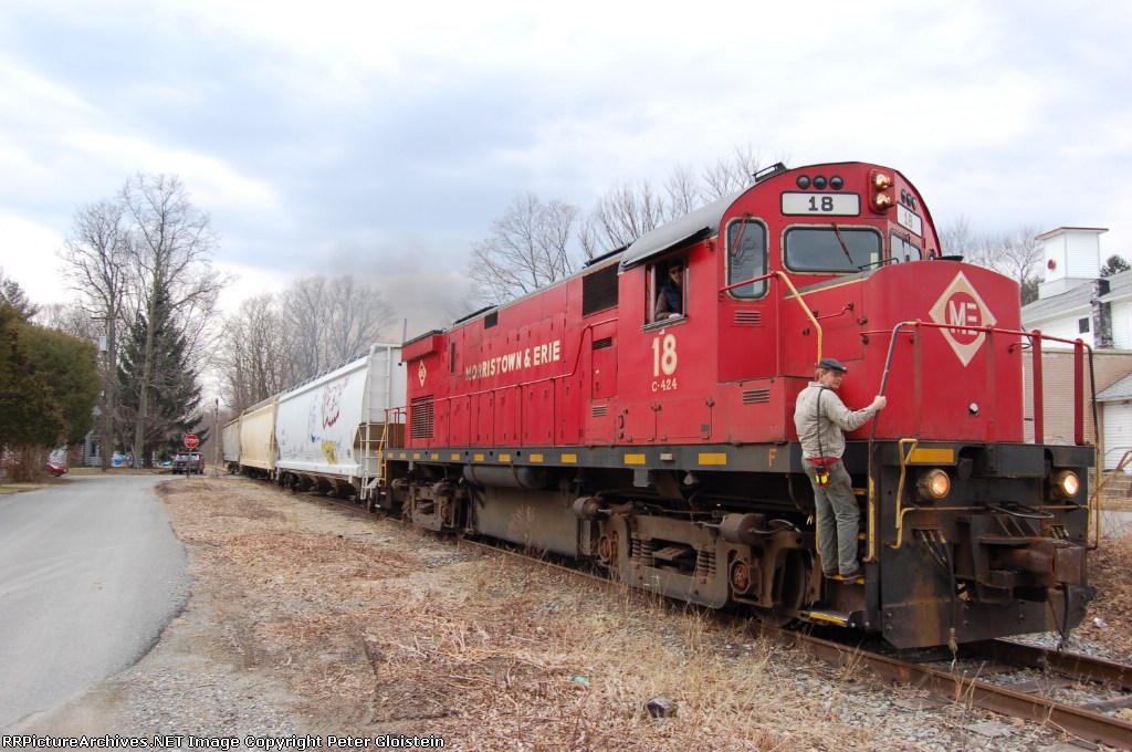 ME 18 just crosses Main Street