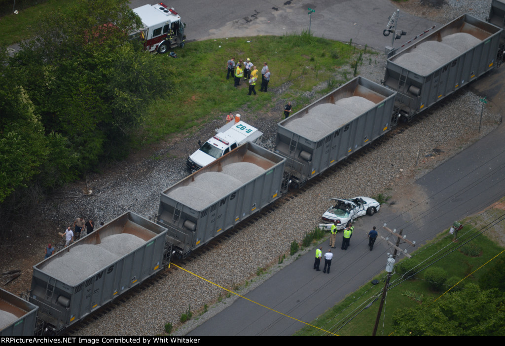NS Heritage Locomotive in Train vs Car accident
