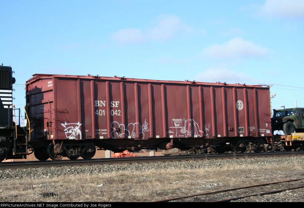 BNSF 401042