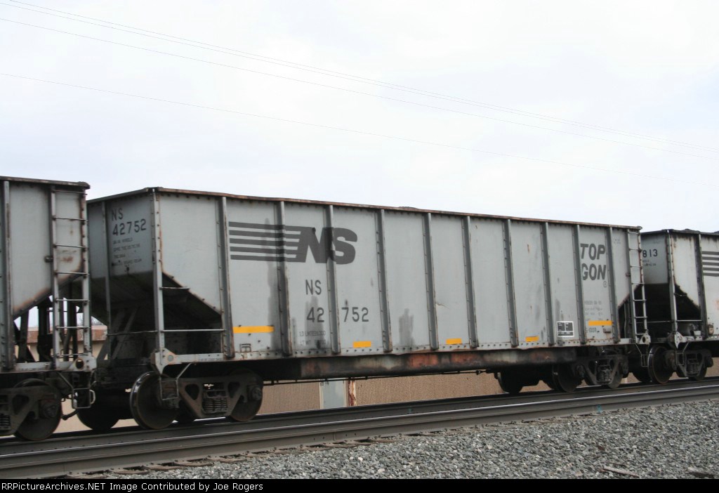 NS 42752