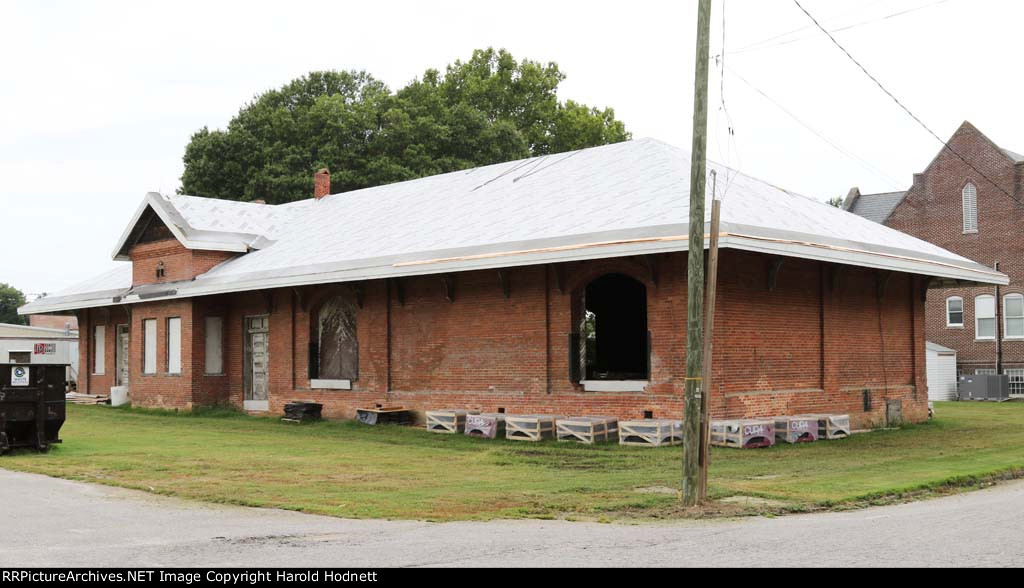 Former ACL station, relocated and undergoijg restoration