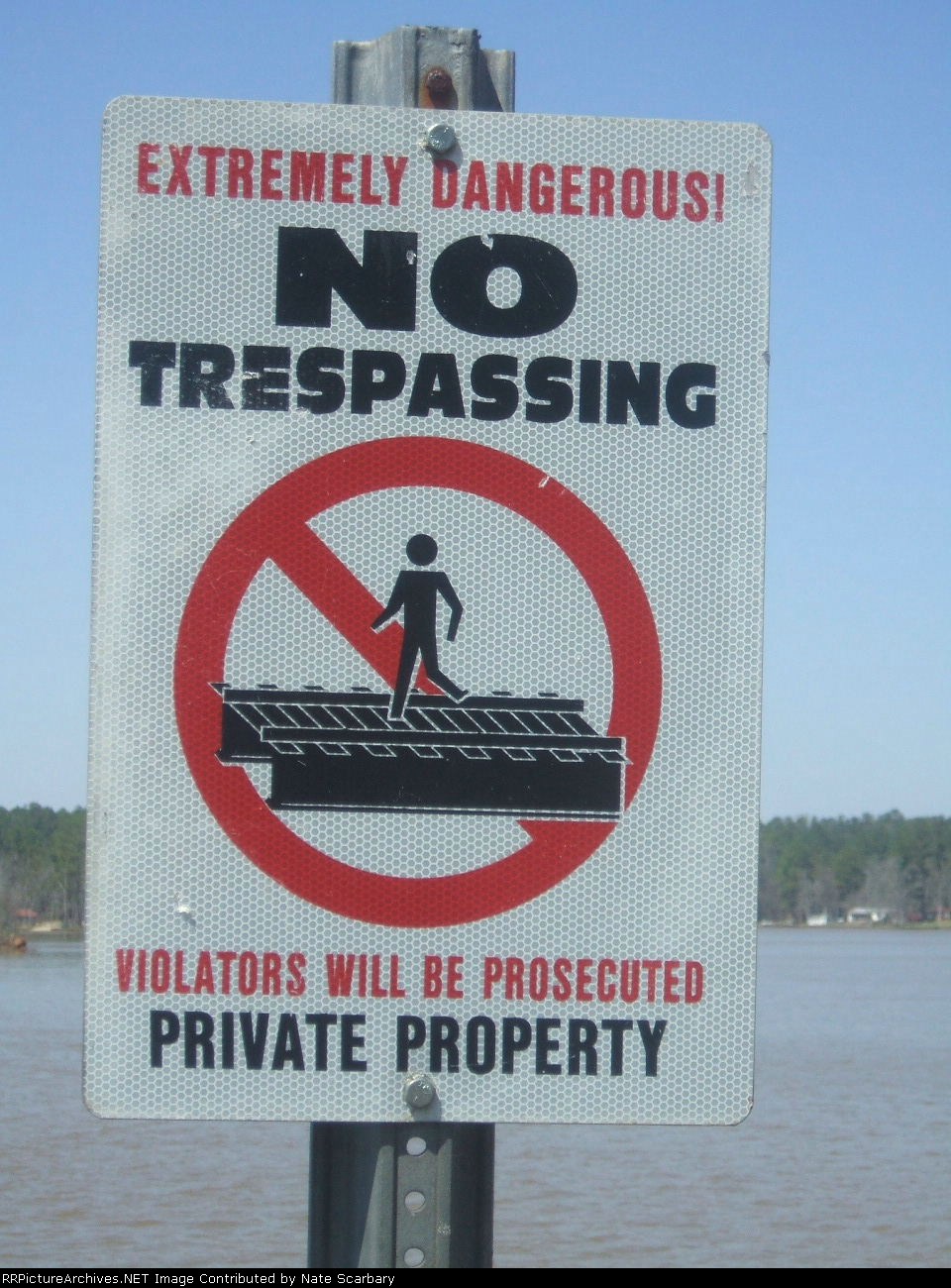 NO TRESPASSING!!!