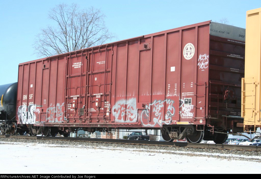 BNSF 761102