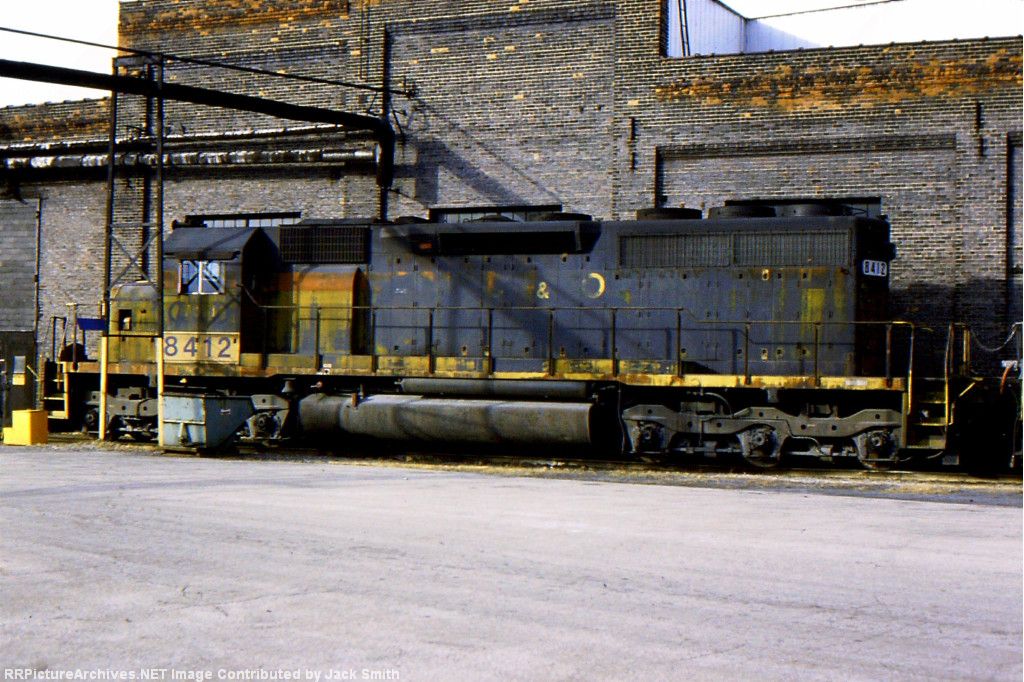 CSX 8412