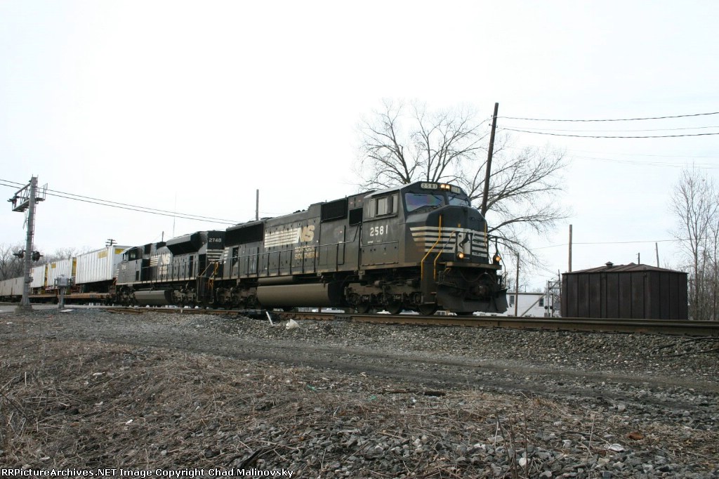 NS 2581