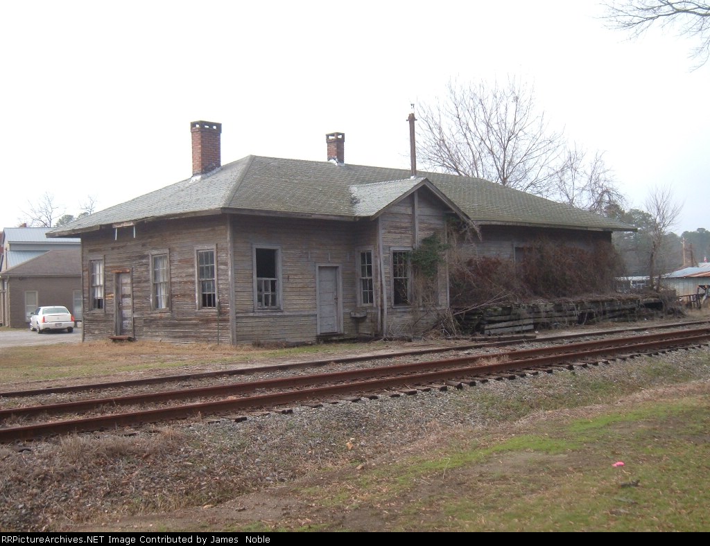 OLD FREIGHT STATION SOUTHERN