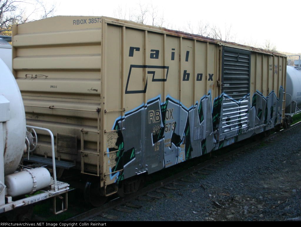 RBOX 38573