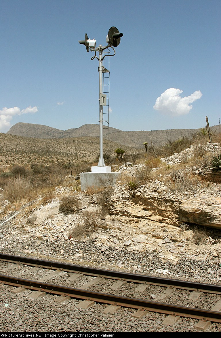 KCSM "T" Plate Signal