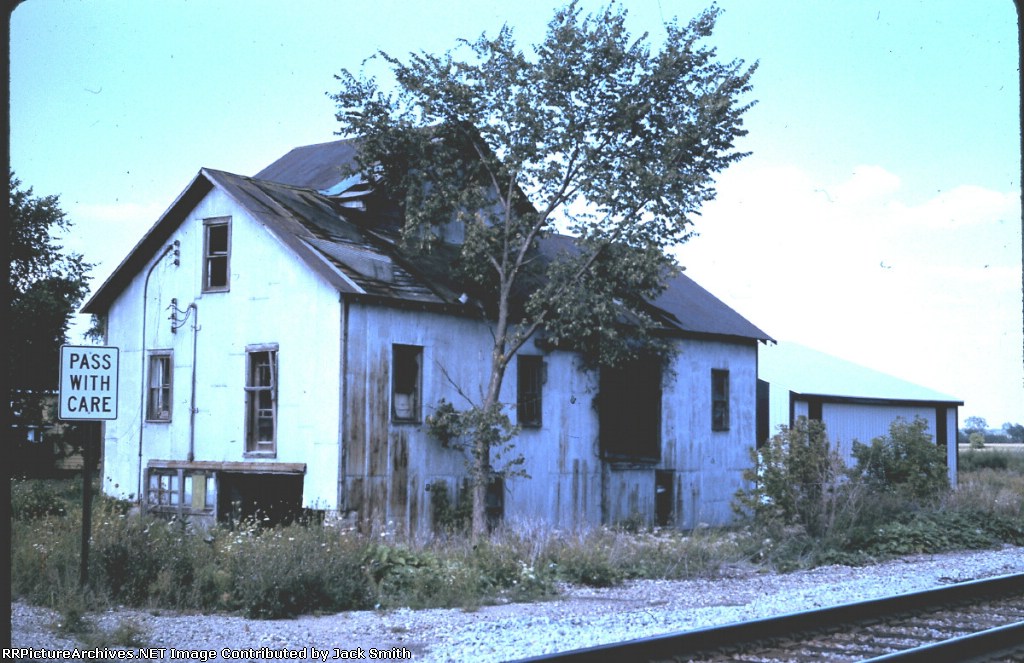 Mill next to GTW line