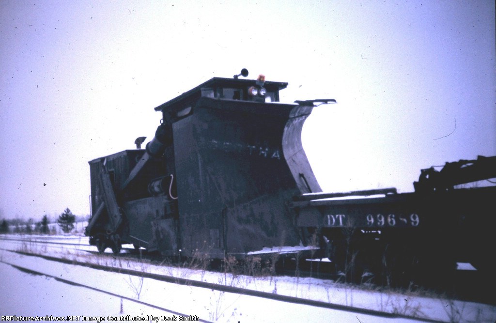 GT "Big Bertha" snowplow