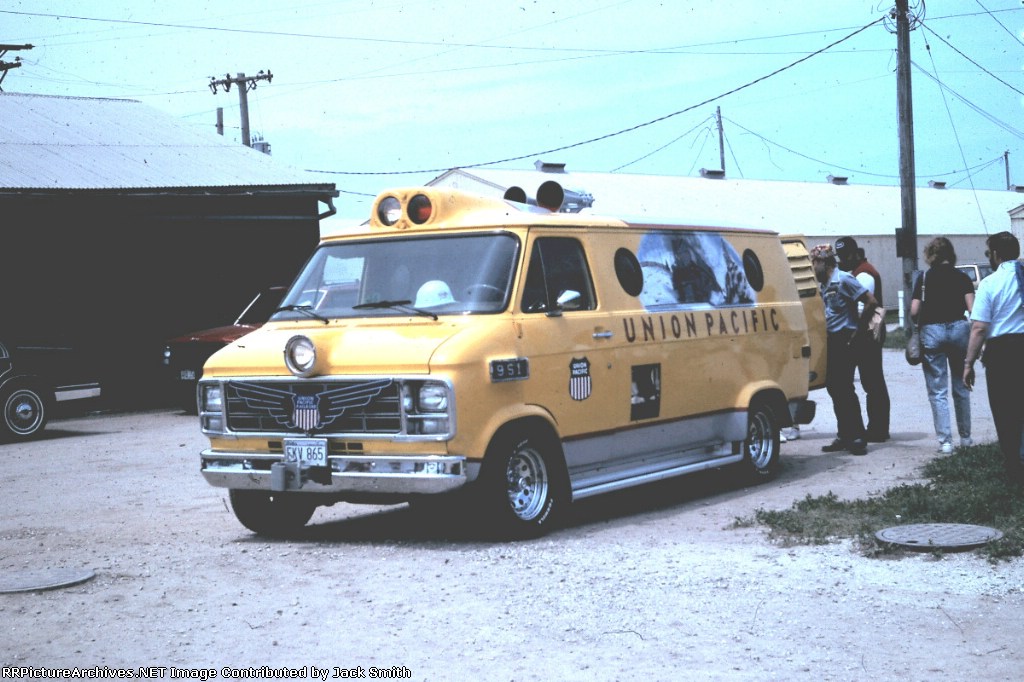 UP 951 A RAIL FAN special 
