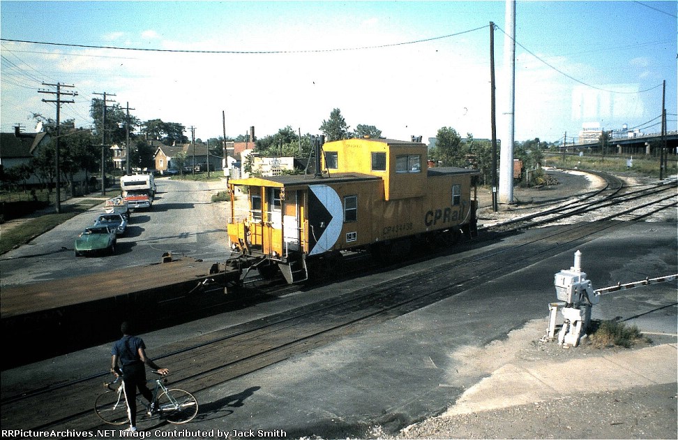 CP Caboose #434438