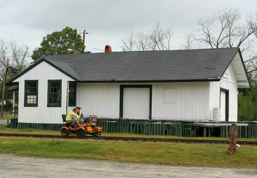 NARCOA motorcar run on HOG