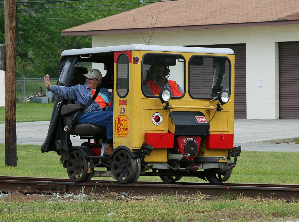 NARCOA motorcar run on HOG