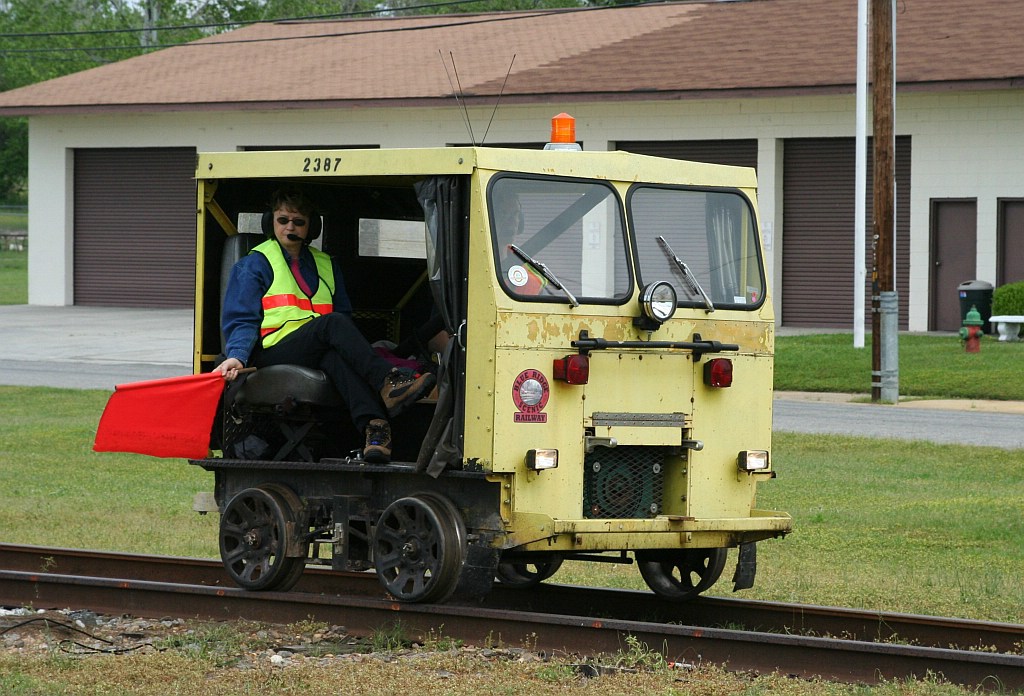 NARCOA motorcar run on HOG