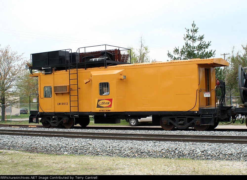 LMIX 412