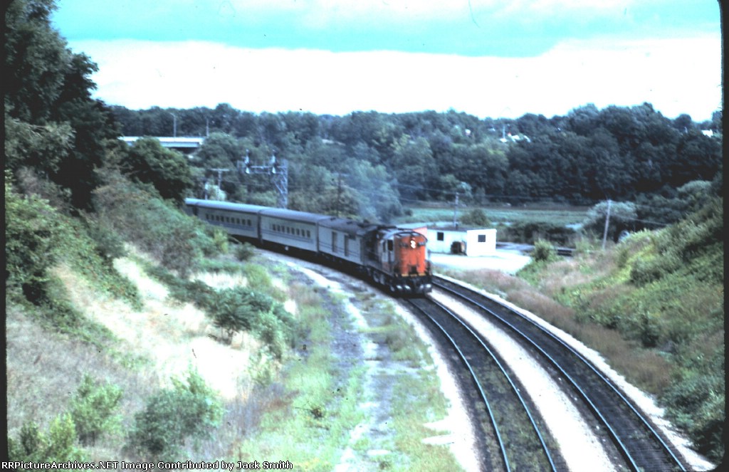 CN special commuter at Bayview