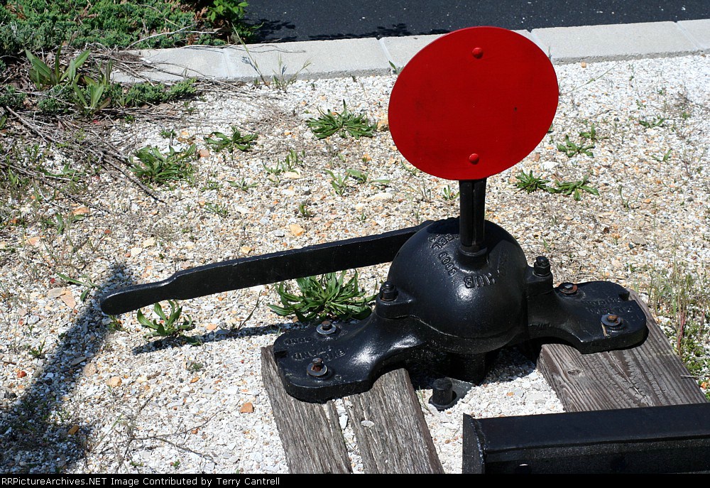 Old time mand throw switch