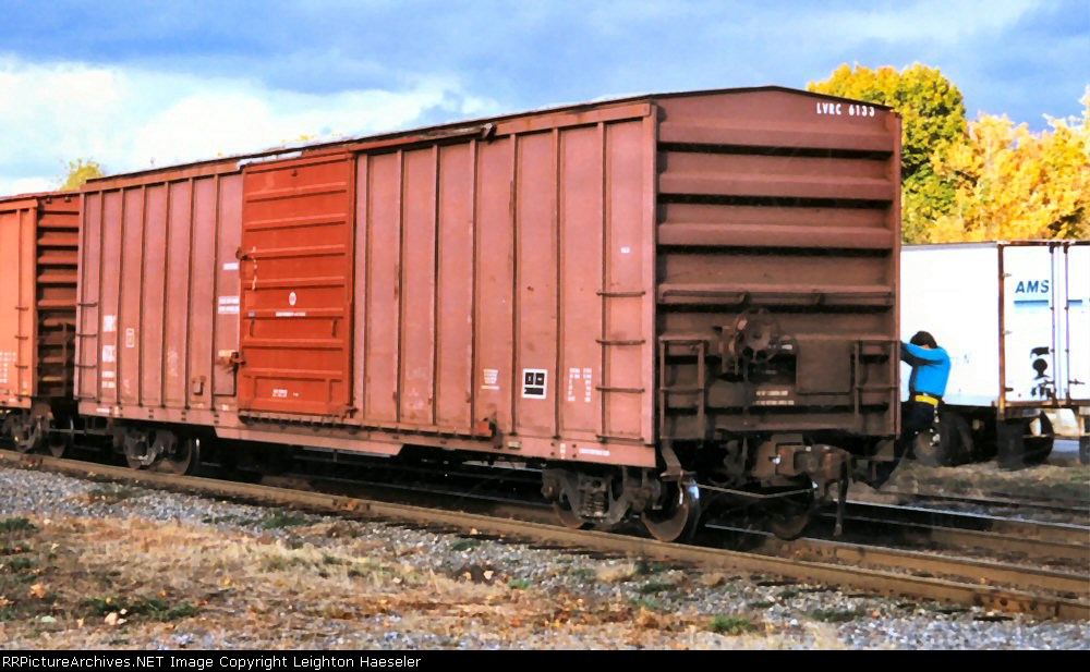 LVRC 6133 with Trainman