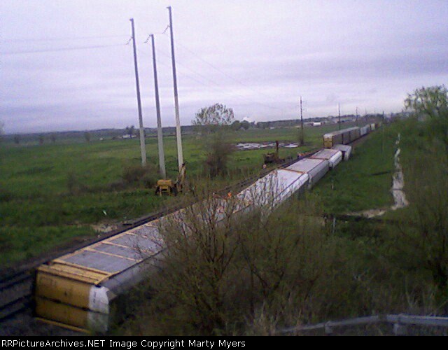 Autoracks down on the BNSF main between Riverside and Parkville MO