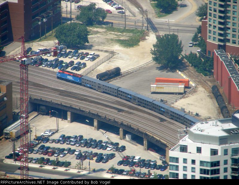 inbound approaching Ogilvie Transportation Center