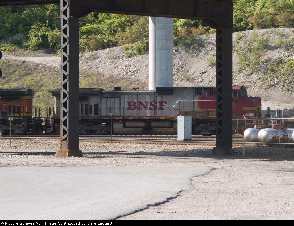 Timing is everything, this mystery number warbonnet is #2 power an EB manifest at 9:27am 