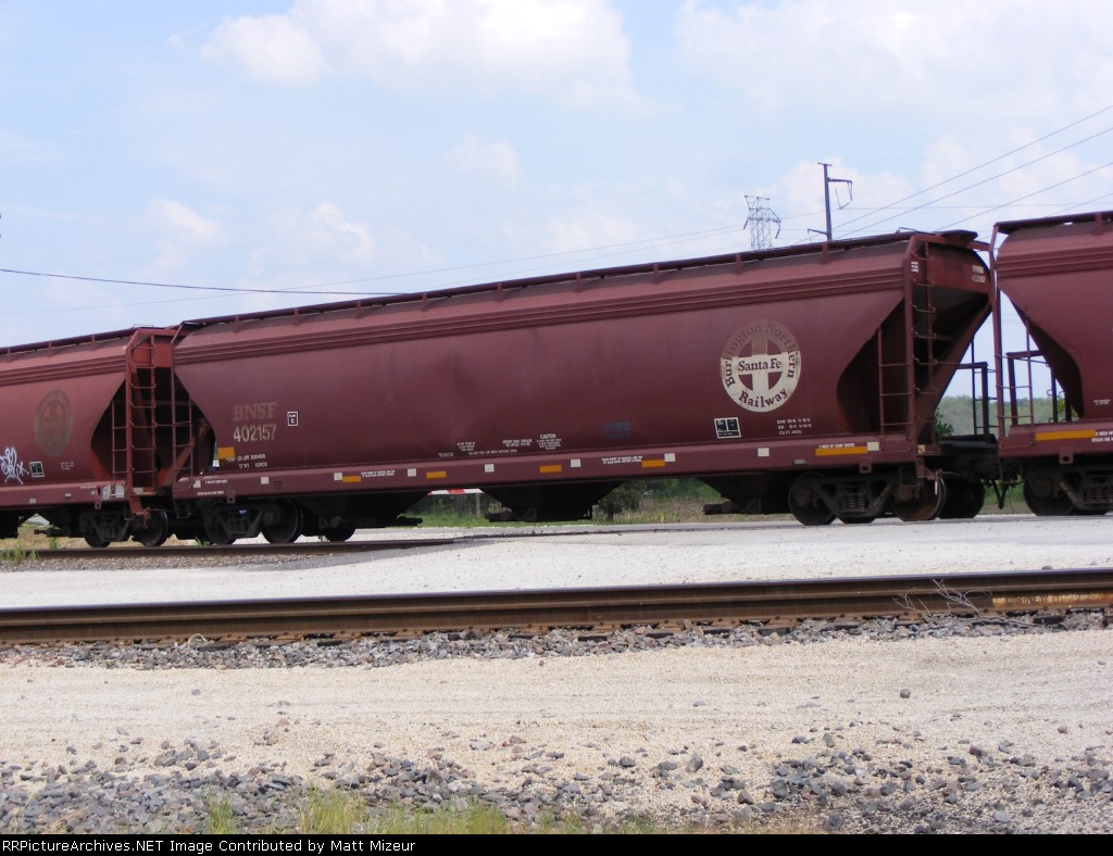 BNSF 402157