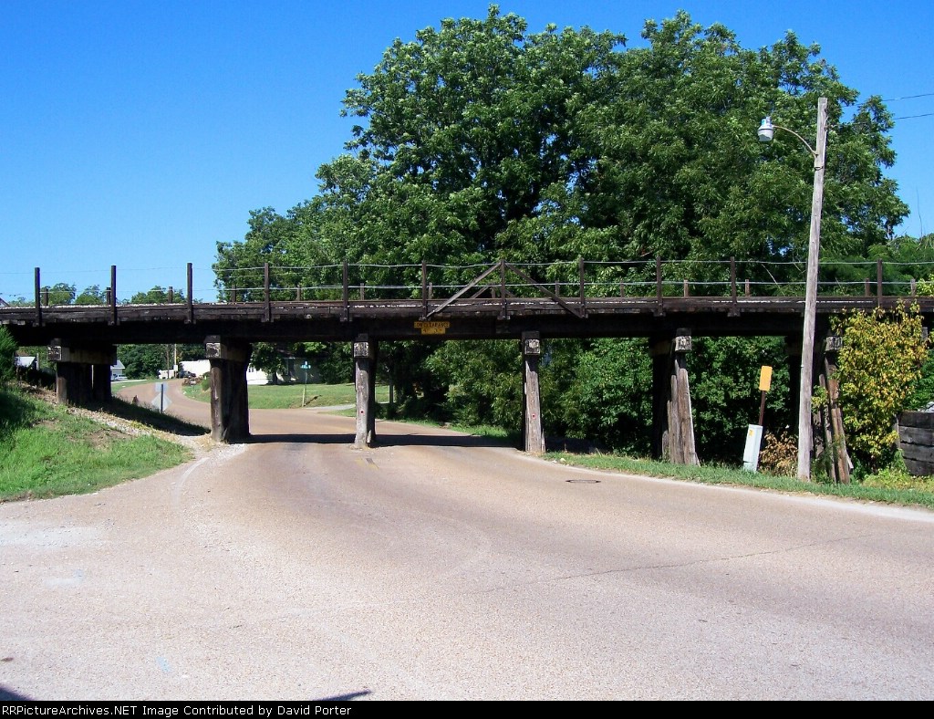 Former IC trestle