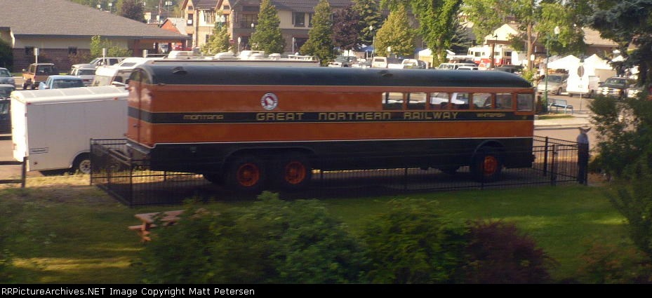 Kind neat old GN bus