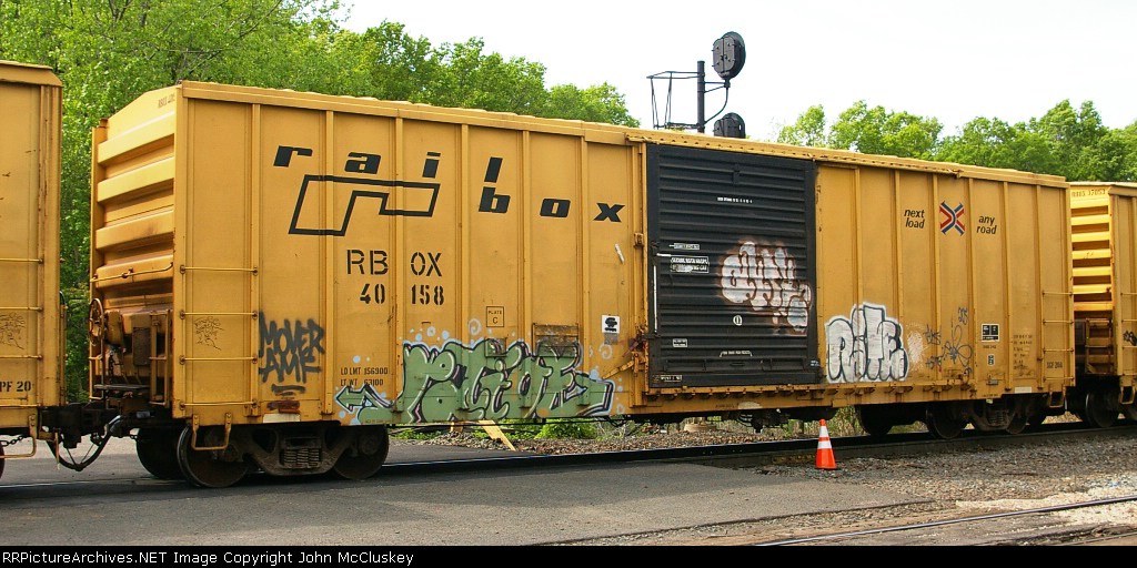 RBOX 40158