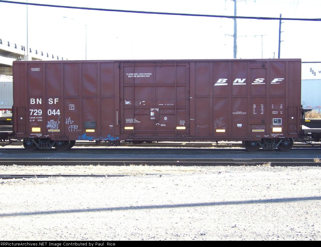 BNSF 729044