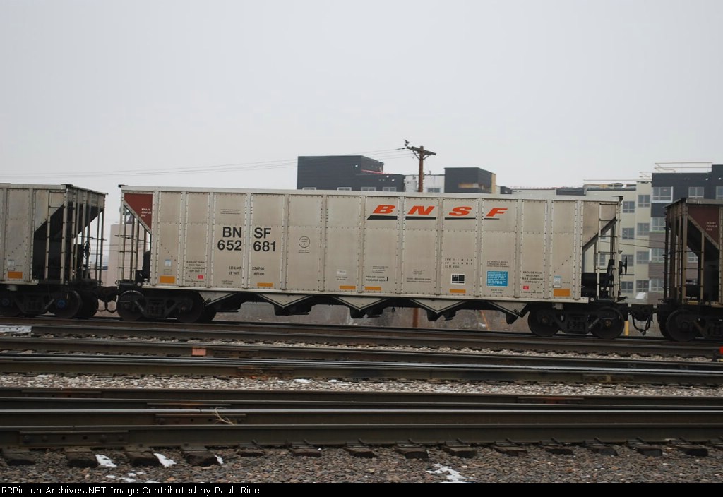 BNSF 652681