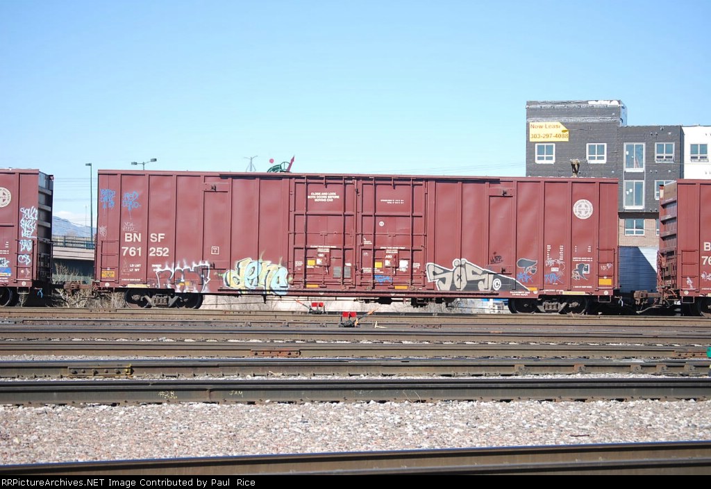 BNSF 761252