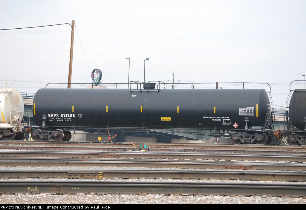 SHPX 221806