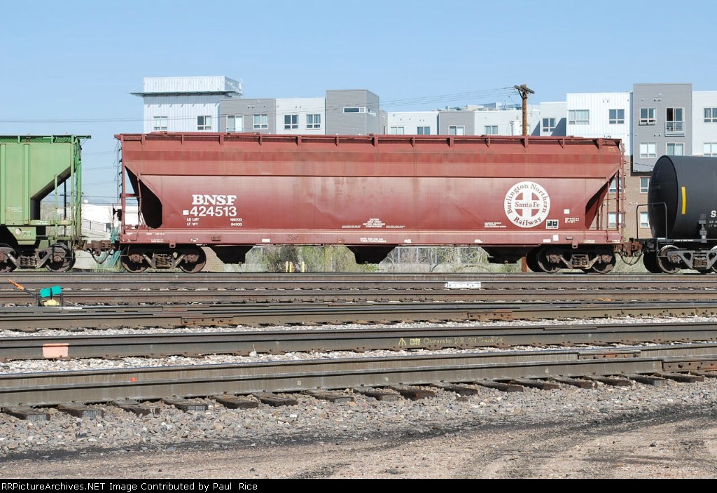 BNSF 424513