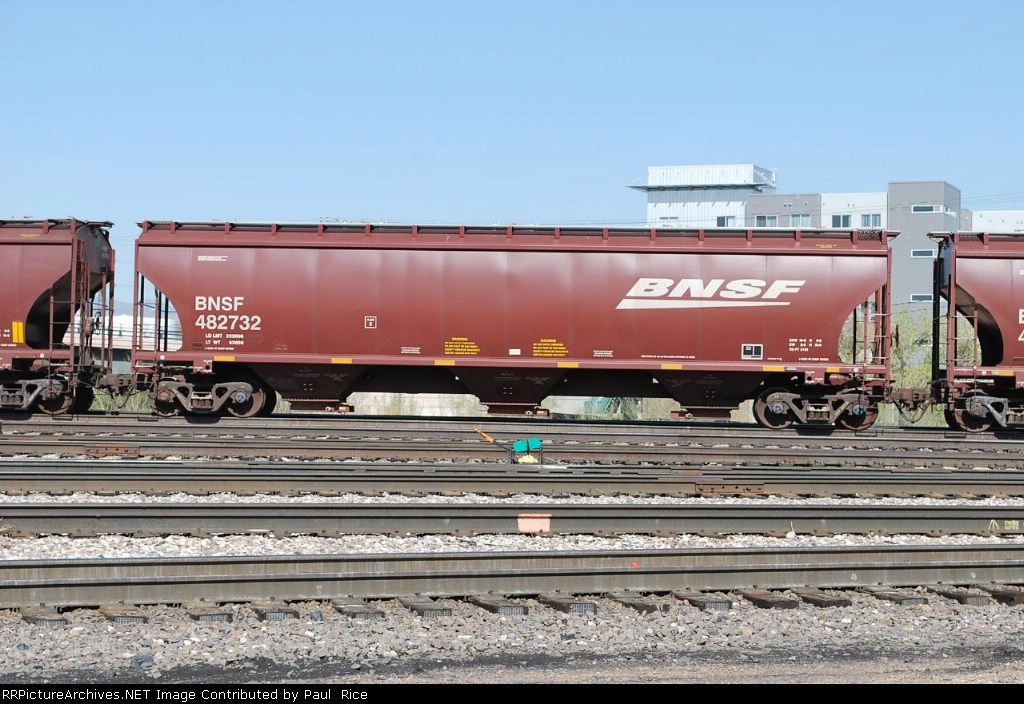 BNSF 482732