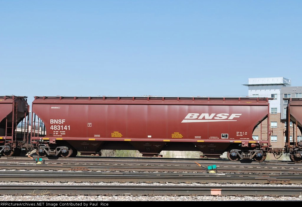 BNSF 483141